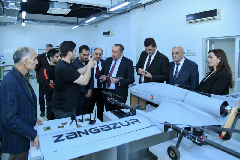 Türkiyənin  “ROKETSAN” şirkətinin nümayəndələri BMU-da olub