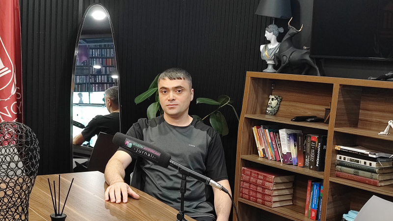 Dünya yaddaş çempionu, vətənimizi beynəlxalq yarışlarda uğurla təmsil etmiş, bir çox rekord və medala imza atmış, yaddaş sərhədlərini aşan gənc Orxan İbadov-FOTO-MÜSAHİBƏ