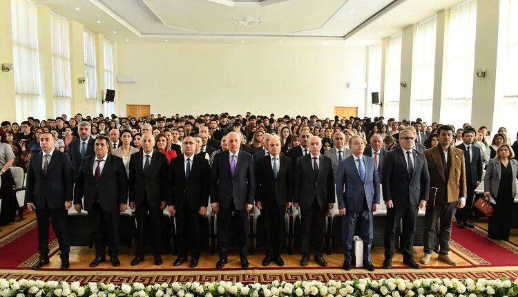 Sumqayıt Dövlət Universitetində "Şəhərsalma və Memarlıq İli"nə həsr olunmuş Respublika Elmi Konfransı keçirilib